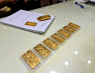 Bốn ngân hàng được trực tiếp bán vàng miếng để bình ổn giá vàng 