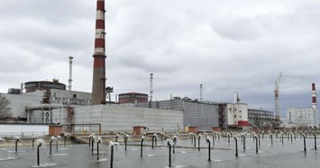 Nga và Ukraine cùng cảnh báo nguy cơ nhà máy điện hạt nhân Zaporizhzhia bị tấn công