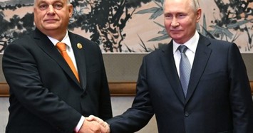 RT: Ông Putin và Thủ tướng Hungary gặp mặt, đại sứ các nước NATO họp khẩn