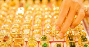 Giá vàng hôm nay 23/2: Vàng SJC "một mình một chợ", tăng mạnh áp sát 79 triệu đồng