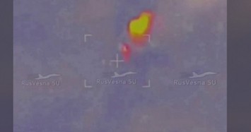 Khoảnh khắc xe tăng M1 Abrams bị UAV Nga đâm trúng và cảnh diễn ra sau đó