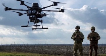 Ukraine sử dụng UAV "ma cà rồng" điều khiển 10 UAV khác, gây khó cho lực lượng Nga?