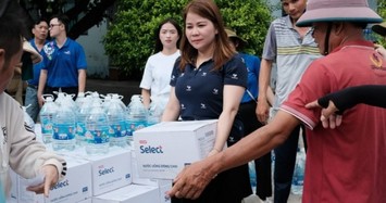Saigon Co.op trao tặng nước uống, nước sinh hoạt và bồn chứa nước cho bà con vùng hạn mặn Gò Công, Tiền Giang