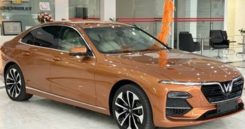 Giá xe VinFast Lux A2.0 lăn bánh kèm ưu đãi tháng 6/2024
