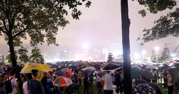 Tiếp tục biểu tình, dân Hong Kong quyết ngăn cản dự luật dẫn độ