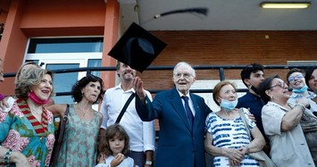 Cuộc đời của sinh viên cao tuổi nhất Italy vừa tốt nghiệp