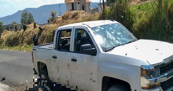13 cảnh sát Mexico bị phục kích 