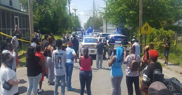 Thêm 1 người da màu bị cảnh sát Mỹ bắn chết