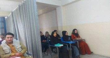 Loạt ảnh lớp học đặc biệt ngăn cách nam - nữ ở Afghanistan