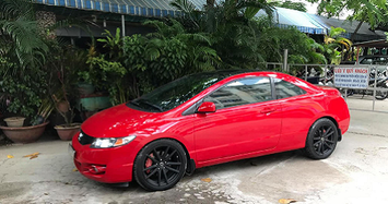Cận cảnh Honda Civic Si Coupe hàng độc bán 580 triệu ở Sài Gòn
