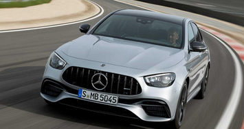 Siêu xe Mercedes-AMG E63 S 2021 có giá khoảng 2,5 tỷ đồng?