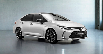 Cận cảnh Toyota Corolla GR Sport 2021 mới đậm tính thể thao