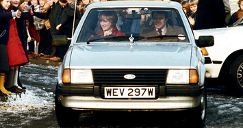  Đấu giá Ford Escort 1981 huyền thoại của Công nương Diana