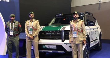 Cận cảnh siêu SUV truy bắt tội phạm của cảnh sát Dubai