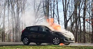 Triệu hồi gần 3,4 triệu xe Hyundai và Kia vì nguy cơ cháy nổ