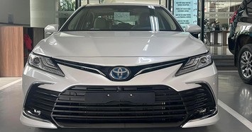 Toyota Camry được giảm đến 70 triệu đồng 