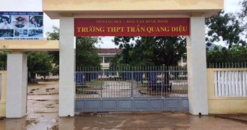 Trường Trần Quang Diệu (Bình Định): Học sinh cầm gậy đánh thầy giáo nhập viện