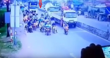 Xe container gây tai nạn kinh hoàng ở Long An: “Mạng xã hội ngày càng độc ác?“