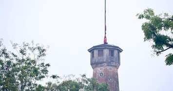 Hà Nội rủ cờ ngày Quốc tang nguyên Chủ tịch nước Lê Đức Anh