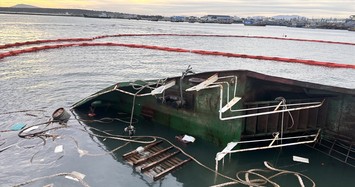 Bình Thuận: Trục vớt thành công tàu hàng chìm ở cảng cá Phan Thiết