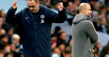 Chelsea thua sốc Man City, HLV Sarri công khai xin lỗi người hâm mộ