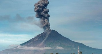 Indonesia cảnh báo về núi lửa Sinabung sau đợt phun trào tro bụi