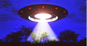 Điều gì khiến người ta tin UFO thật sự tồn tại?