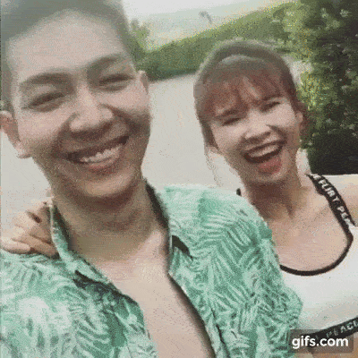 Cặp đôi Khởi My - Kelvin Khánh tung clip lầy lội mới