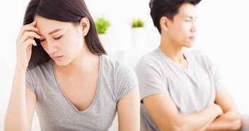 Sốc vì chồng nghiện tình dục ép vợ đi học ân ái online 