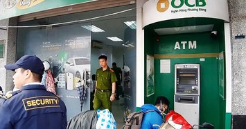 Bịt mặt xông vào trụ ATM của ngân hàng Phương Đông cạy phá lấy tiền