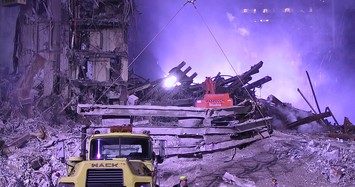 Những bức ảnh chưa từng công bố về “vùng đất số không” sau vụ 11/9 ở Mỹ 