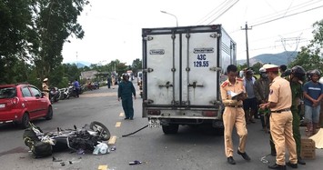 Người phụ nữ bán hương bị xe tải tông chết trên đường về nhà 