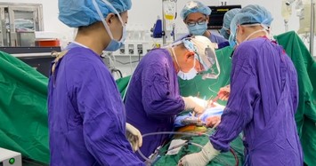 Hai bệnh viện đầu ngành trắng đêm chạy đua thực hiện ca ghép tim xuyên Việt 