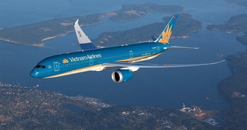 Doanh thu Vietnam Airlines thế nào khi cổ phiếu HVN bị hạn chế giao dịch?