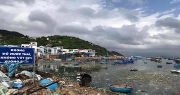 Dân mạng bức xúc với ảnh đảo ngọc Bình Ba tràn ngập rác thải