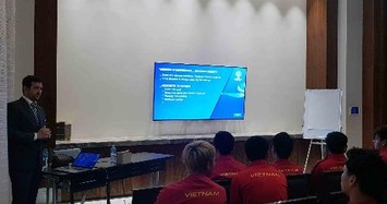 ĐT Việt Nam học công nghệ VAR trước trận tứ kết Asian Cup 2019
