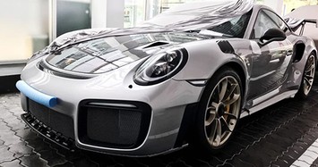 Soi siêu xe Porsche 911 GT2 RS hơn 20 tỷ tại Hà Nội
