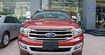 Ford Everest xả hàng, giảm giá đến 200 triệu 