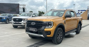 Ford Ranger thêm bản Sport tại Việt Nam giá 864 triệu đồng