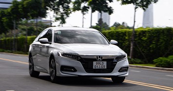 Xe Honda Accord được giảm giá kỷ lục 220 triệu đồng