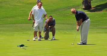 6 luật golf trên green quan trọng golfer không thể bỏ qua
