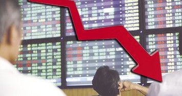 Nhóm vốn hoá lớn bị bán khiến VN-Index giảm hơn 10 điểm