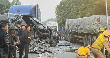 Tai nạn xe khách kinh hoàng khiến 5 người tử vong