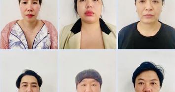 Bắt quả tang 10 nữ tiếp viên bán dâm cho khách nước ngoài ở Sài Gòn 