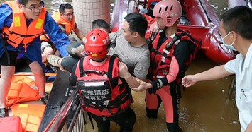 Lũ lụt nghiêm trọng nhất trong 100 năm ở Trung Quốc