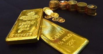 Giá vàng hôm nay: Vàng trong nước tăng, thế giới tiếp tục giảm