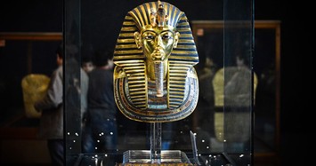 Giải mã mặt nạ vàng ròng của pharaoh huyền bí nhất Ai Cập