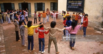 Ảnh hiểm 'một thời để nhớ' lý thú về học sinh tiểu học Hà Nội năm 1987