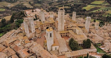 "Kỳ phùng địch thủ" tạo nên những tòa nhà chọc trời 800 tuổi ở Italia