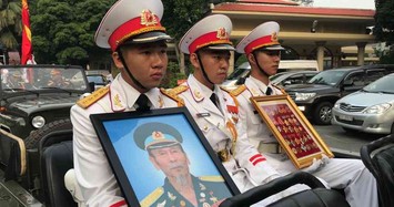 Anh hùng phi công Nguyễn Văn Bảy đã về đất mẹ Đồng Tháp